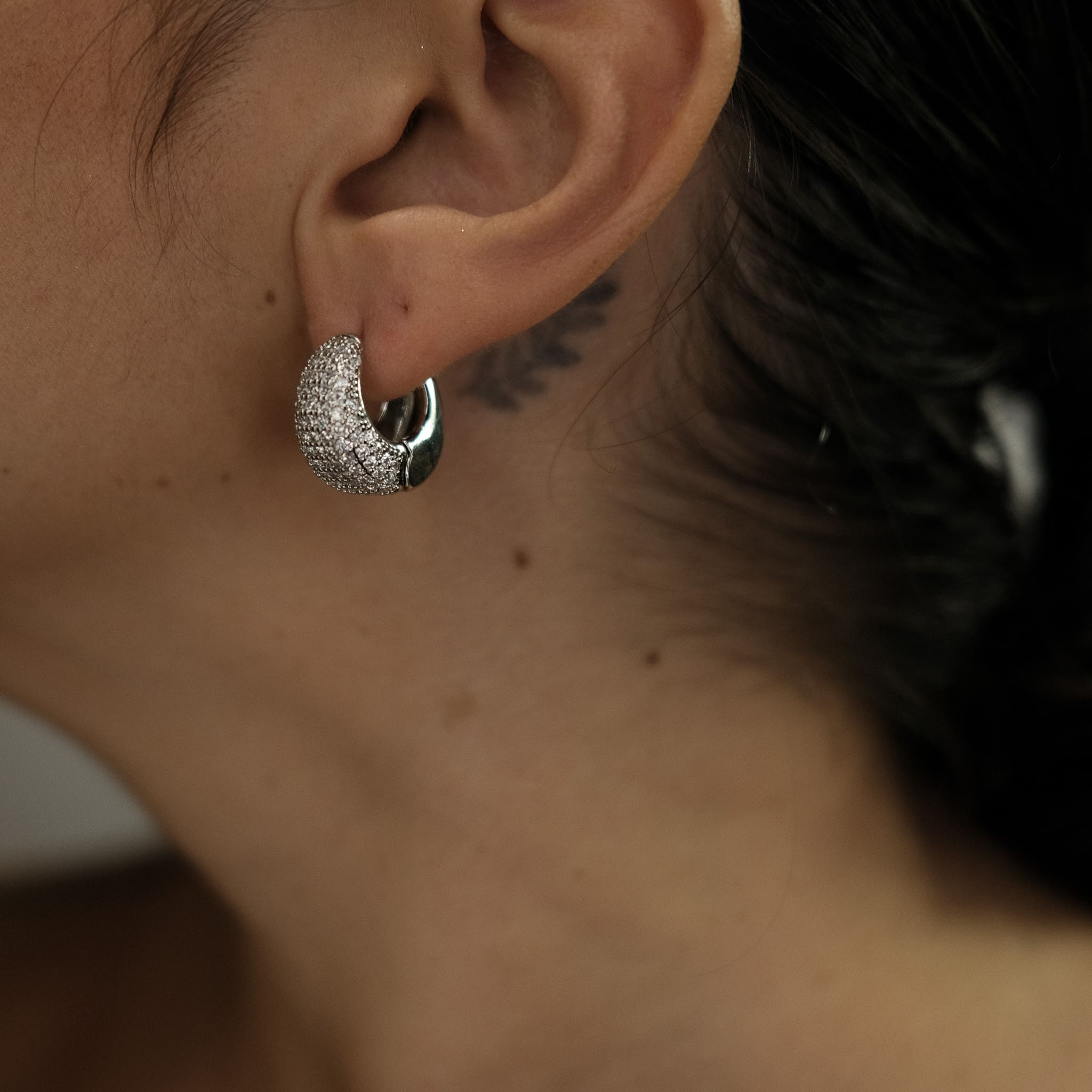 Brinco Gota De Zirconia